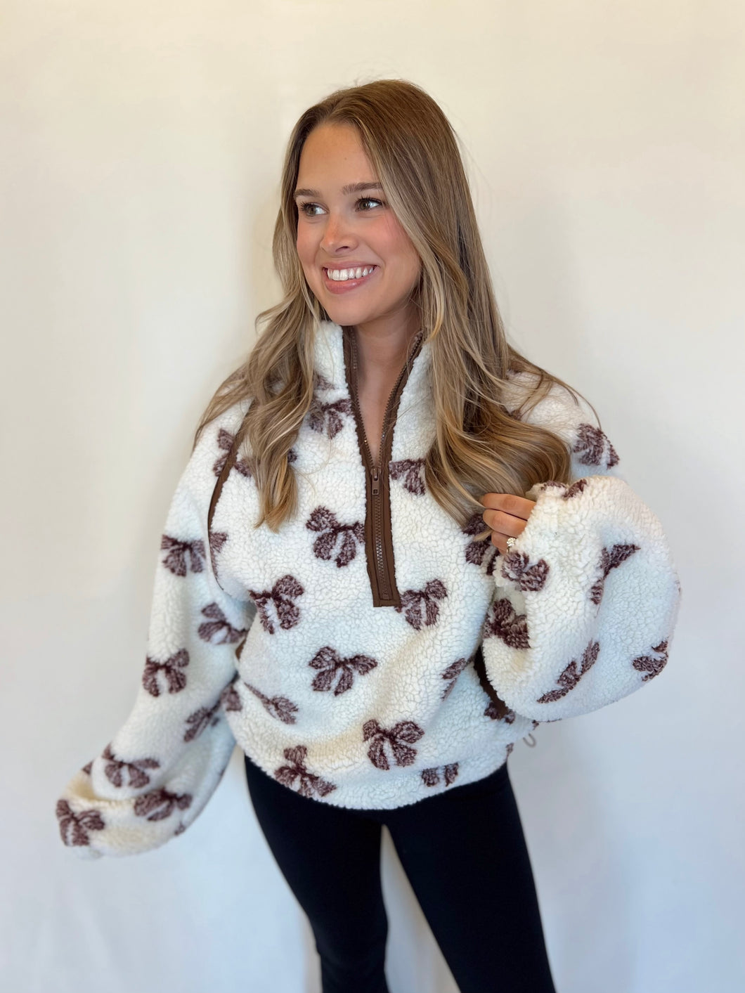 Bow Sherpa Pullover