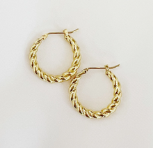 Load image into Gallery viewer, Reilly Braided Hoops