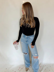 Nessa Distressed Jeans