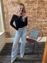 Load image into Gallery viewer, Nessa Distressed Jeans