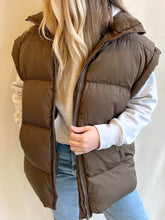 Load image into Gallery viewer, Chocolate Puffer Vest