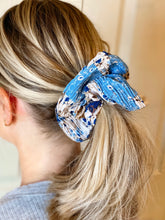 Load image into Gallery viewer, Patchwork Scrunchie - Blue