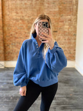 Load image into Gallery viewer, Piper Button Pullover - Cobalt